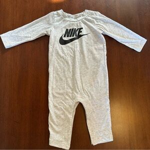 Long Sleeve Nike baby Romper. Size 3M.